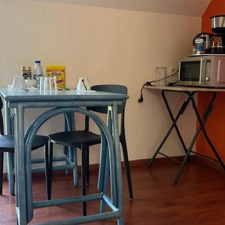 Frühstückspension L'overlord , Meuble De Tourisme 3*
