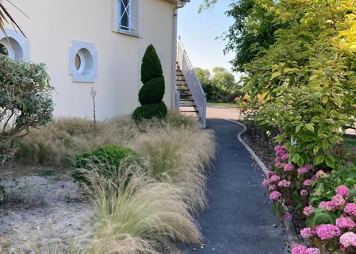 L'overlord , Meuble De Tourisme 住宿加早餐酒店 滨海科勒维尔