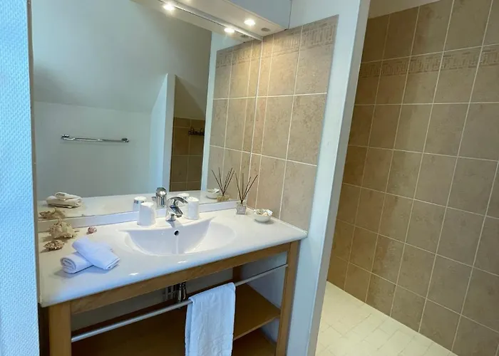 L'overlord , Meuble De Tourisme