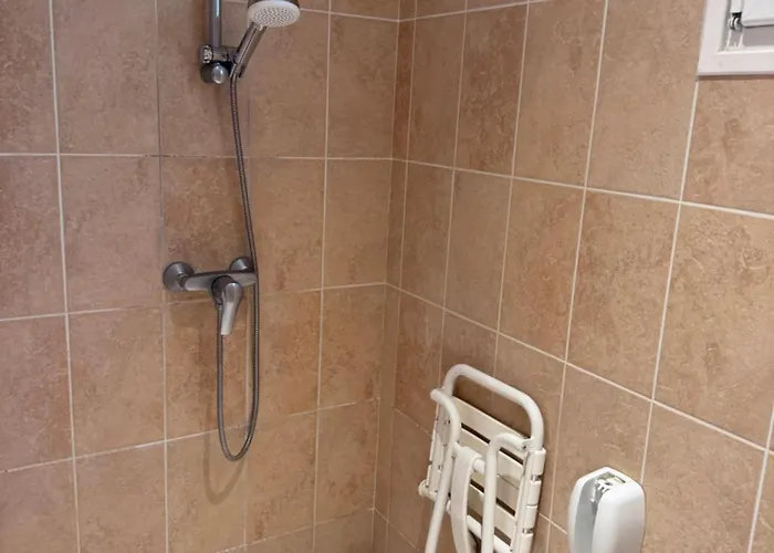 L'overlord , Meuble De Tourisme